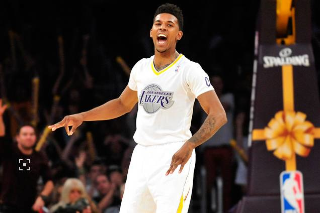 苏炳添的人生不止有风速与纪录，还有父亲的角色（风速与纪录之外，苏炳添还是一位父亲）