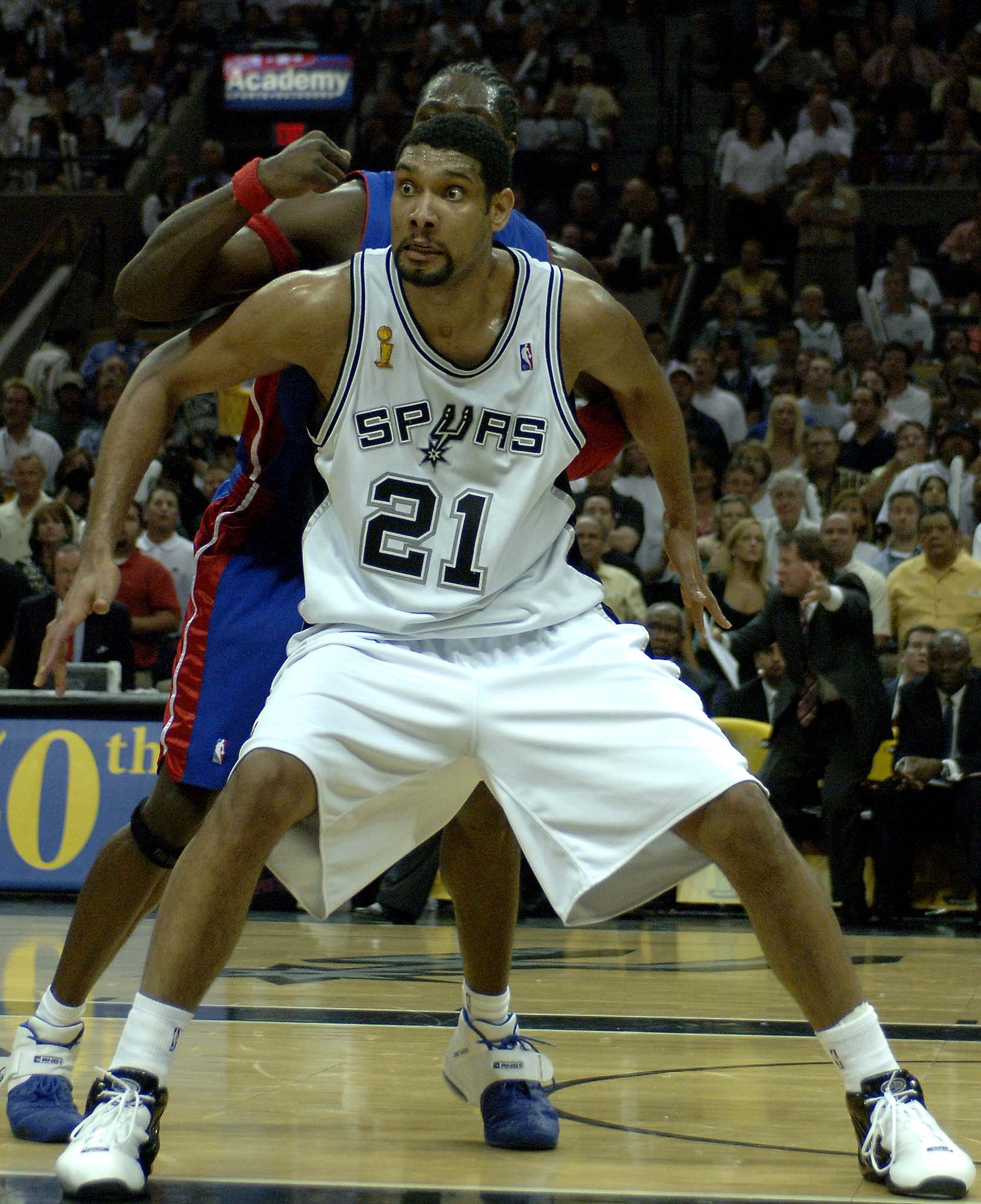 记者：尤文正关注热那亚右后卫诺顿-库菲和维罗纳前锋焦瓦内（记者：尤文图斯正在考察热那亚右后卫诺顿-库菲与维罗纳前锋焦瓦内）