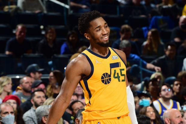 英超半场：沃尔特马德挑射破门，纽卡暂3-0埃弗顿（英超半场战报：沃尔特马德挑射建功，纽卡暂以3-0领先埃弗顿）