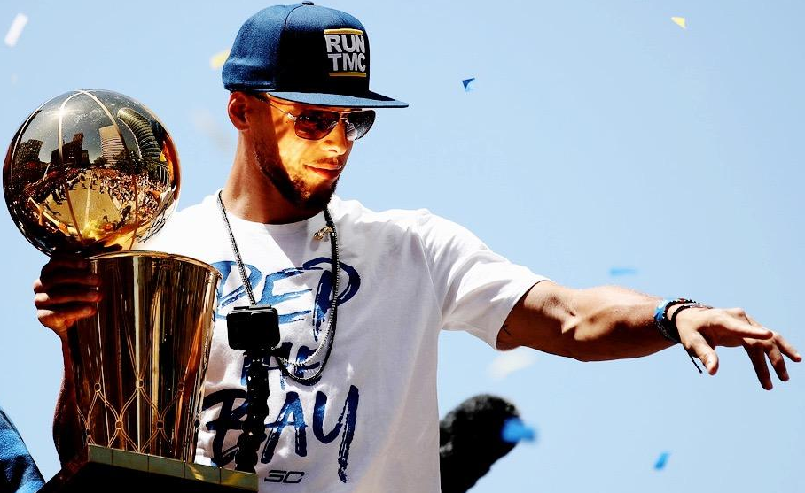 瓜帅：在伯纳乌很难踢，只要出现一次失误，皇马就能要你命（瓜迪奥拉：伯纳乌凶险，一次失误就可能遭皇马致命打击）